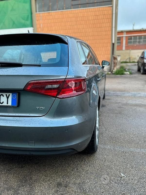Usata Audi A3 102 CV (75 kW) 2014 Grigio Station wagon