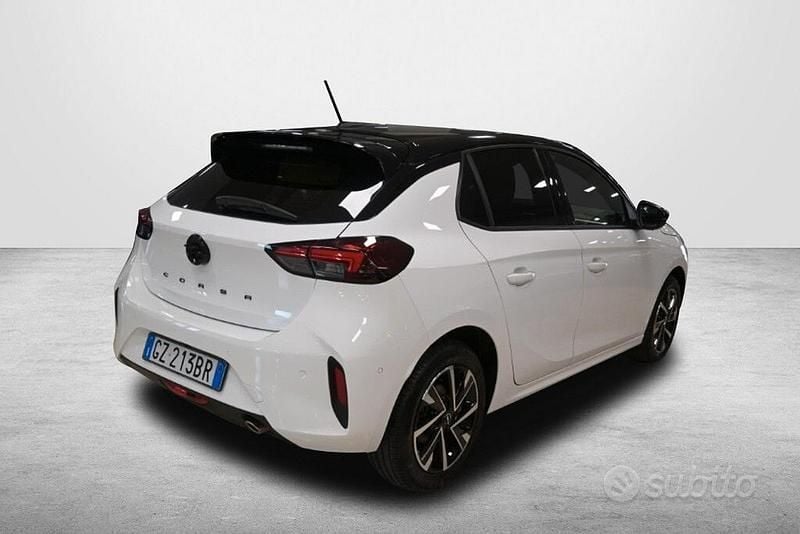 Usata Opel Corsa 101 CV (74 kW) 2025 Bianco Utilitaria