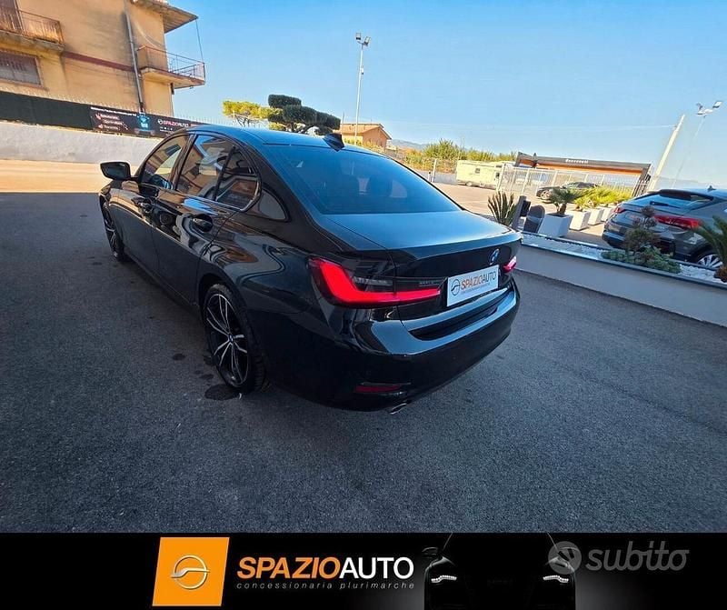 Usata BMW 320 Luxury Line 265 CV (194 kW) 2020 Nero Berlina
