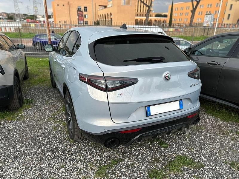 Usata Alfa Romeo Stelvio Veloce 210 CV (154 kW) 2024 Grigio SUV
