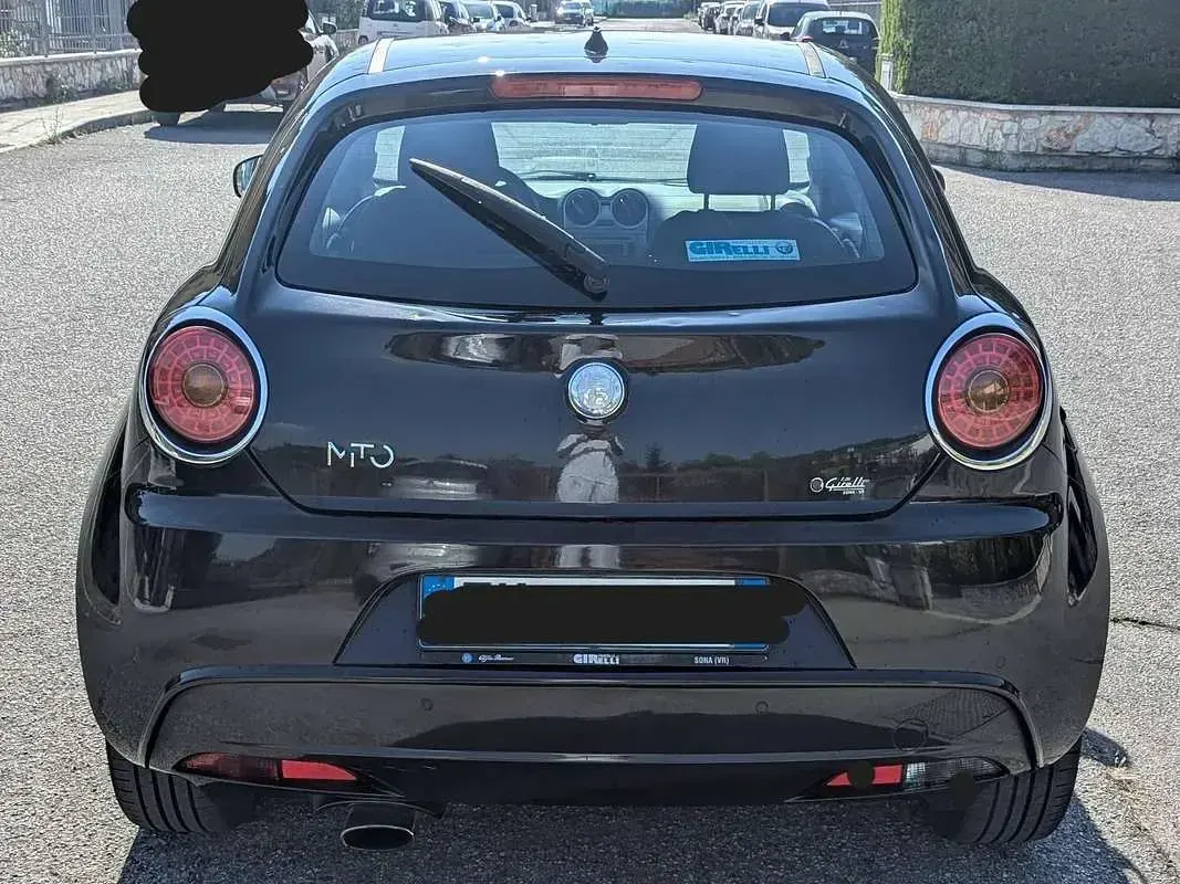 Usata Alfa Romeo MiTo Distinctive 120 CV (88 kW) 2011 Nero Utilitaria