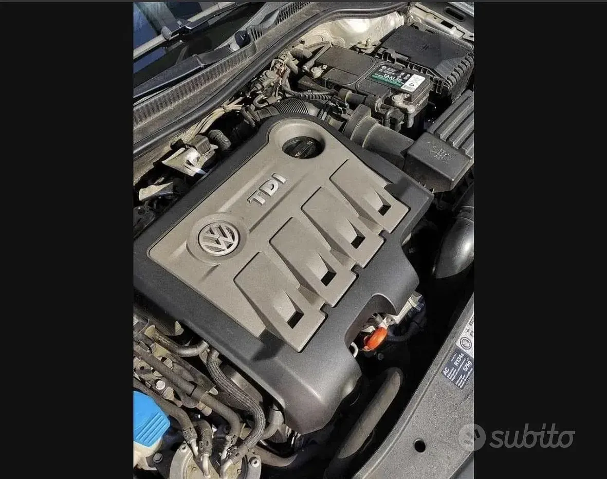 Usata VW Golf VI Highline 140 CV (102 kW) 2011 Grigio Utilitaria