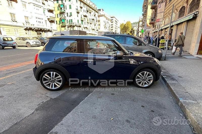 Usata Mini Cooper D 116 CV (85 kW) 2017 Blu Utilitaria