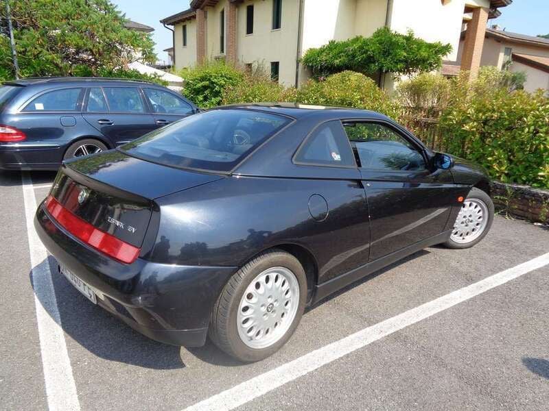 Usata Alfa Romeo GTV Lusso 150 CV (110 kW) 1996 Nero Coupé