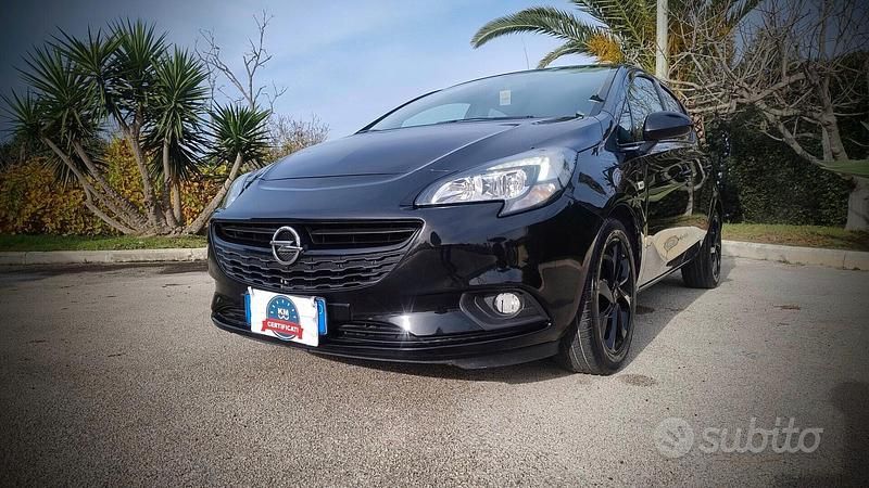 Usata Opel Corsa 69 CV (50 kW) 2017 Nero Berlina