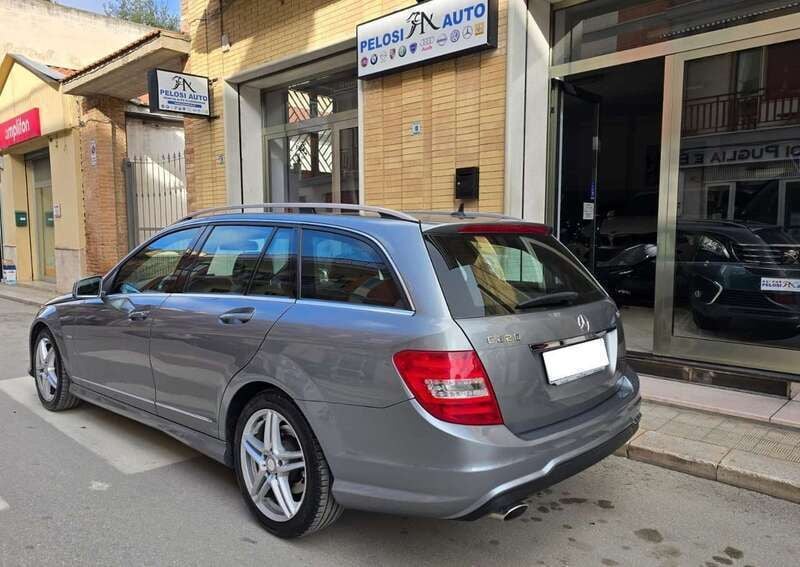 Usata Mercedes C220 Avantgarde 170 CV (125 kW) 2012 Grigio Station wagon