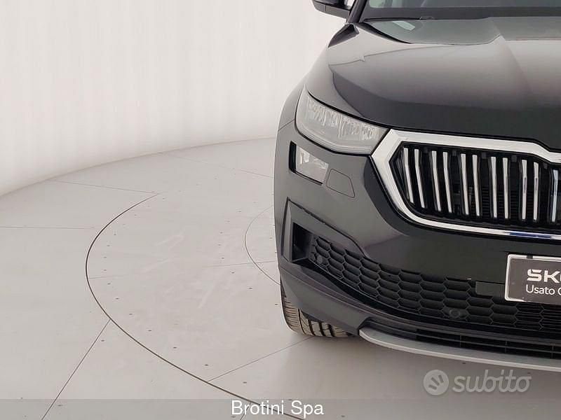 Second-hand Skoda Kodiaq Style 150 CP (110 kW) 2024 Negru SUV