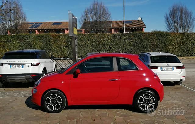 Usata Fiat 500 Club 69 CV (50 kW) 2022 Rosso Utilitaria