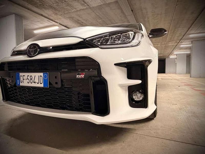 Usata Toyota Yaris 261 CV (191 kW) 2021 Utilitaria