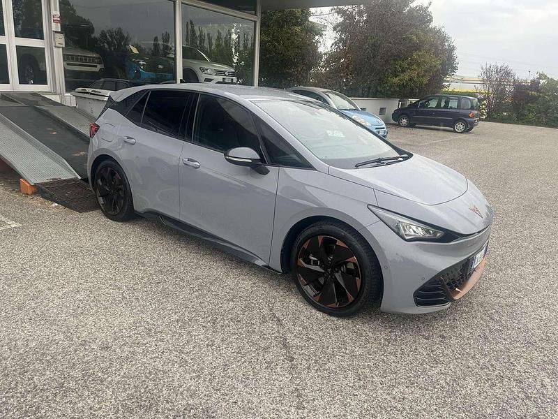 Usata Cupra Born e-Boost 169 kW (231 CV) 2022 Other Utilitaria