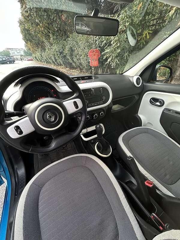 Usata Renault Twingo Life 69 CV (50 kW) 2017 Utilitaria