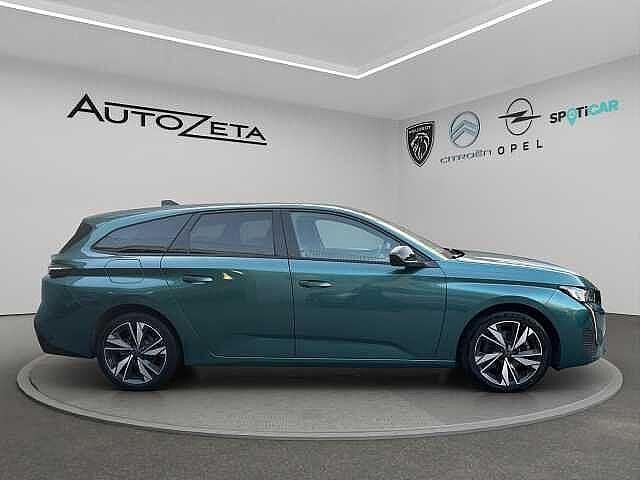 Usata Peugeot 308 Allure 130 CV (95 kW) 2022 Verde Station wagon