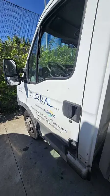 Usata Iveco Daily 145 CV (106 kW) 2007 Furgone