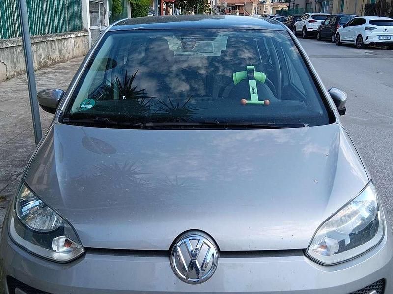 Usata VW up! 68 CV (50 kW) 2015 Argento Utilitaria