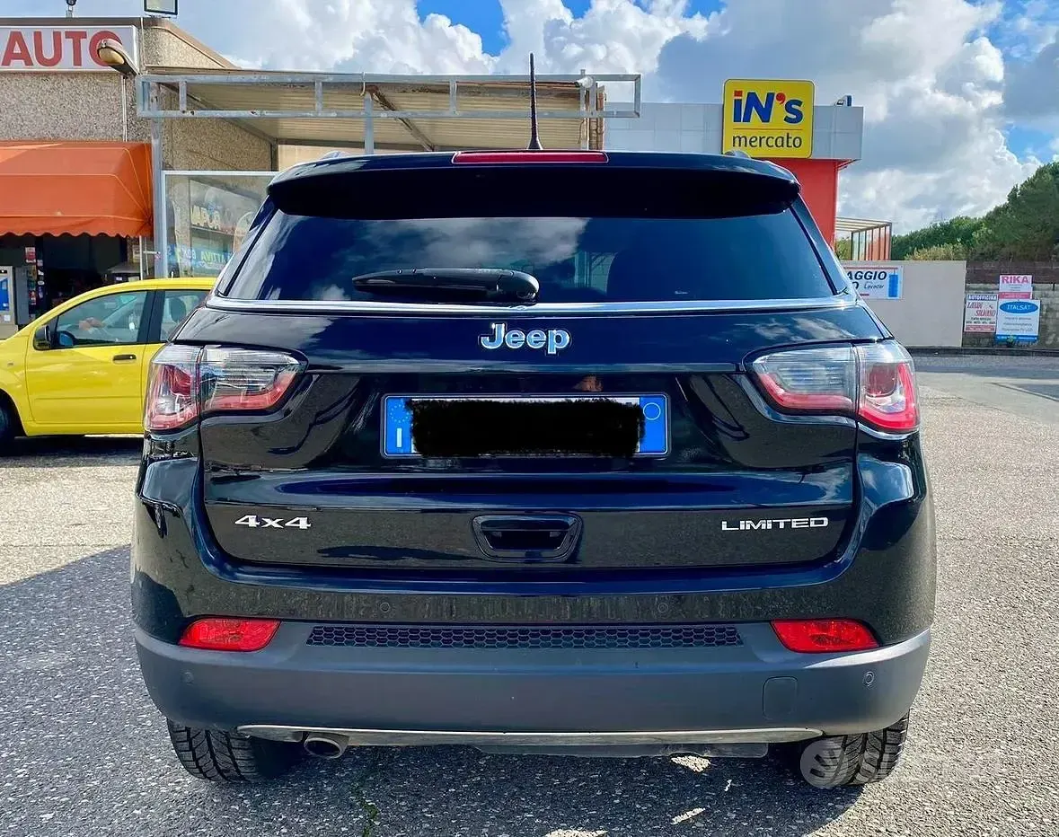 Usata Jeep Compass 140 CV (102 kW) 2019 Nero SUV