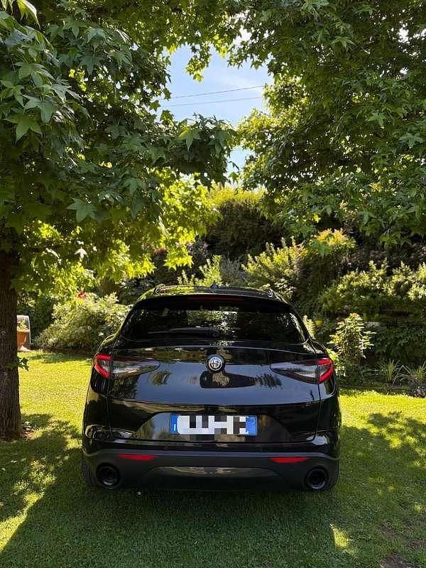Usata Alfa Romeo Stelvio Tech Edition 209 CV (153 kW) 2019 SUV