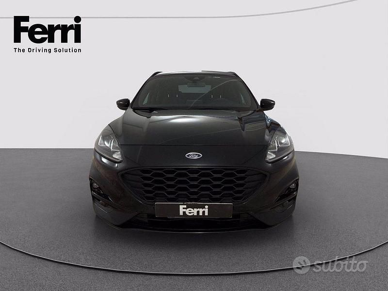 Usata Ford Kuga ST-Line 150 CV (110 kW) 2023 Magnetic grey SUV