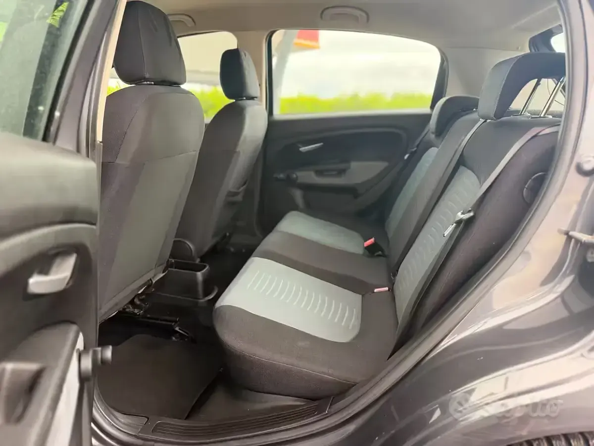Usata Fiat Punto Classica 60 CV (44 kW) 2008 Grigio Utilitaria