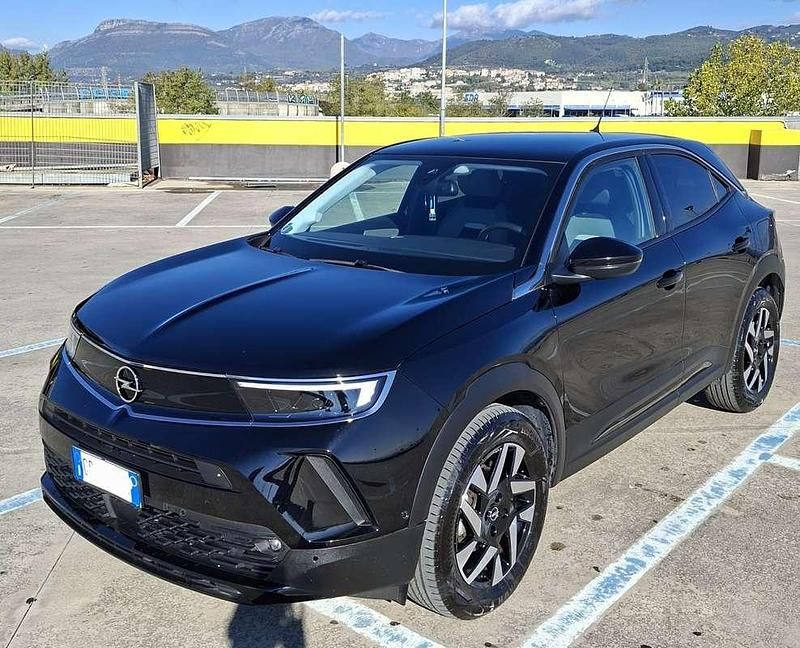 Usata 2023 Opel Mokka Elegance SUV | 17.000 € (Buon prezzo) - Immagine 1/4
