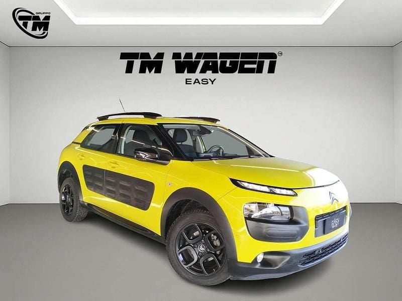 Usata Citroën C4 Shine 99 CV (72 kW) 2017 Verde SUV