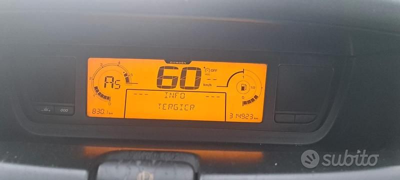 Usata 2010 Citroën C4 Picasso Monovolume | 1000 € (Super prezzo) - Immagine 1/4