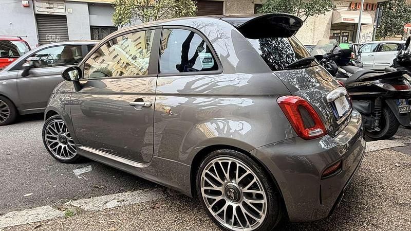 Usata Abarth 595 Turismo 165 CV (121 kW) 2022 Grigio Utilitaria