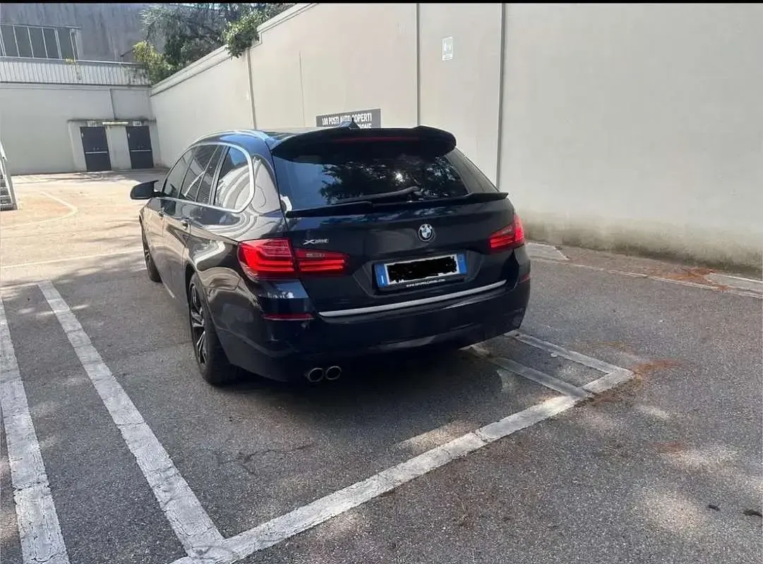 Usata BMW 520 M Sport 190 CV (139 kW) 2017 Bluazzurro Station wagon