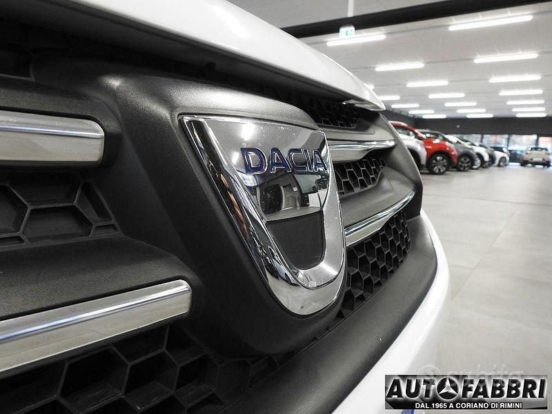 Usata Dacia Sandero Ambiance 75 CV (55 kW) 2014 Bianco Utilitaria