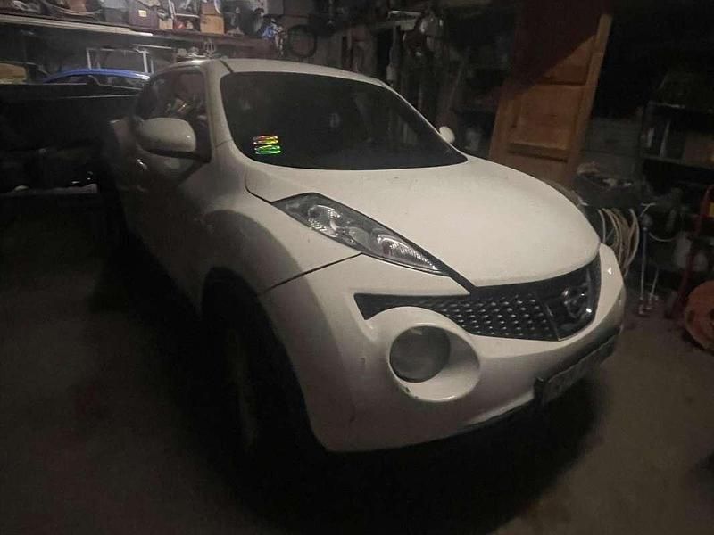 Usata Nissan Juke Acenta 110 CV (80 kW) 2012 Bianco SUV
