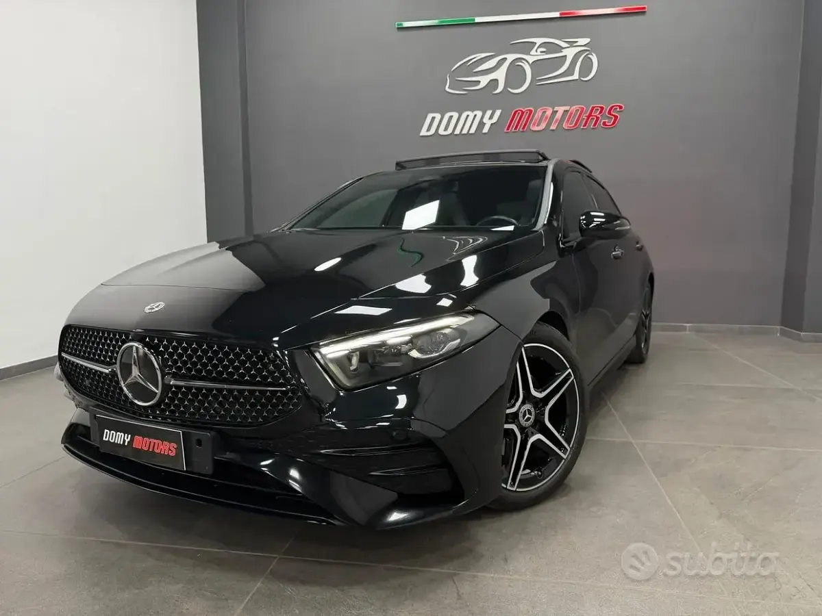 Usata Mercedes A200 AMG Line Premium 150 CV (110 kW) 2023 Nero Berlina