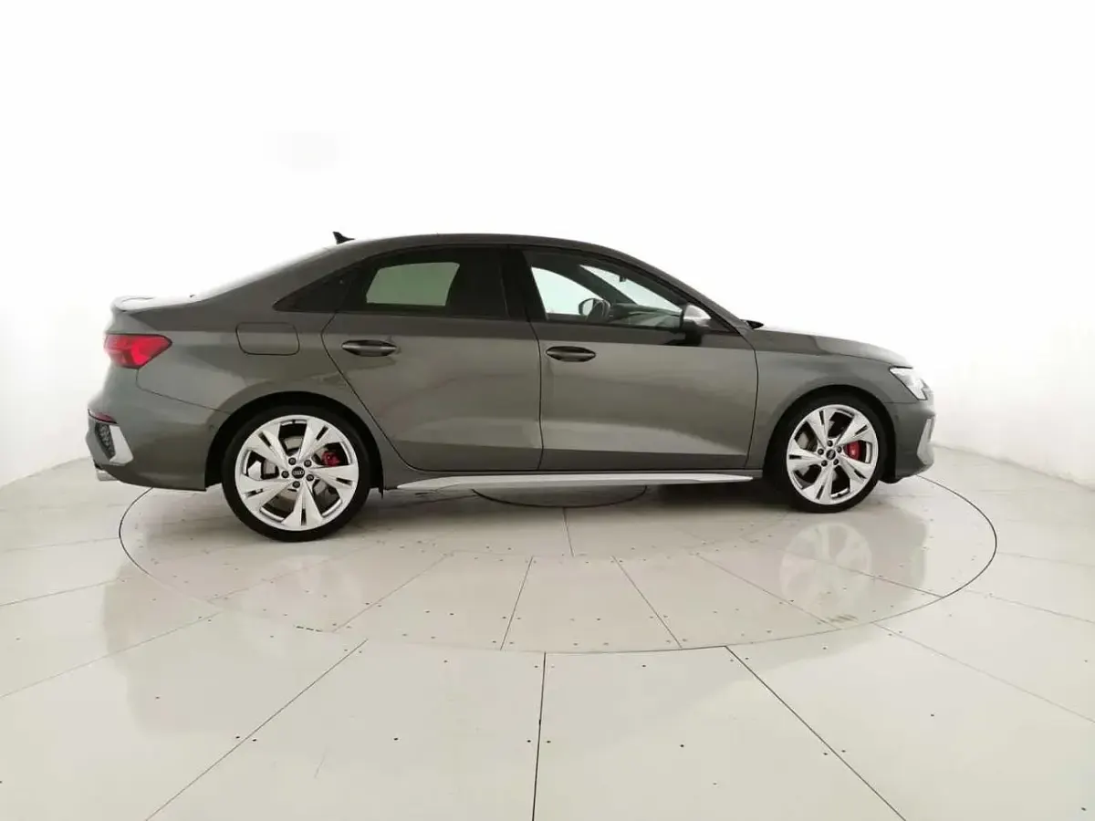 Brugt Audi A3 Sport 310 HK (228 kW) 2024 Grå Sedan