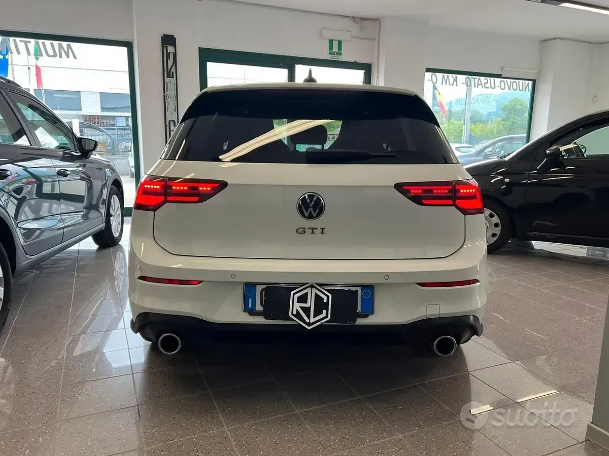 Usata VW Golf VIII GTI 245 CV (180 kW) 2020 Bianco Berlina