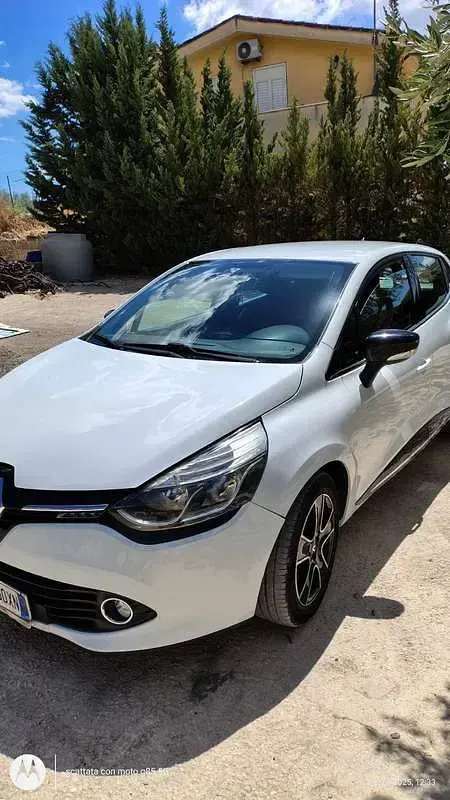 Usata Renault Clio IV 75 CV (55 kW) 2016 Bianco Berlina