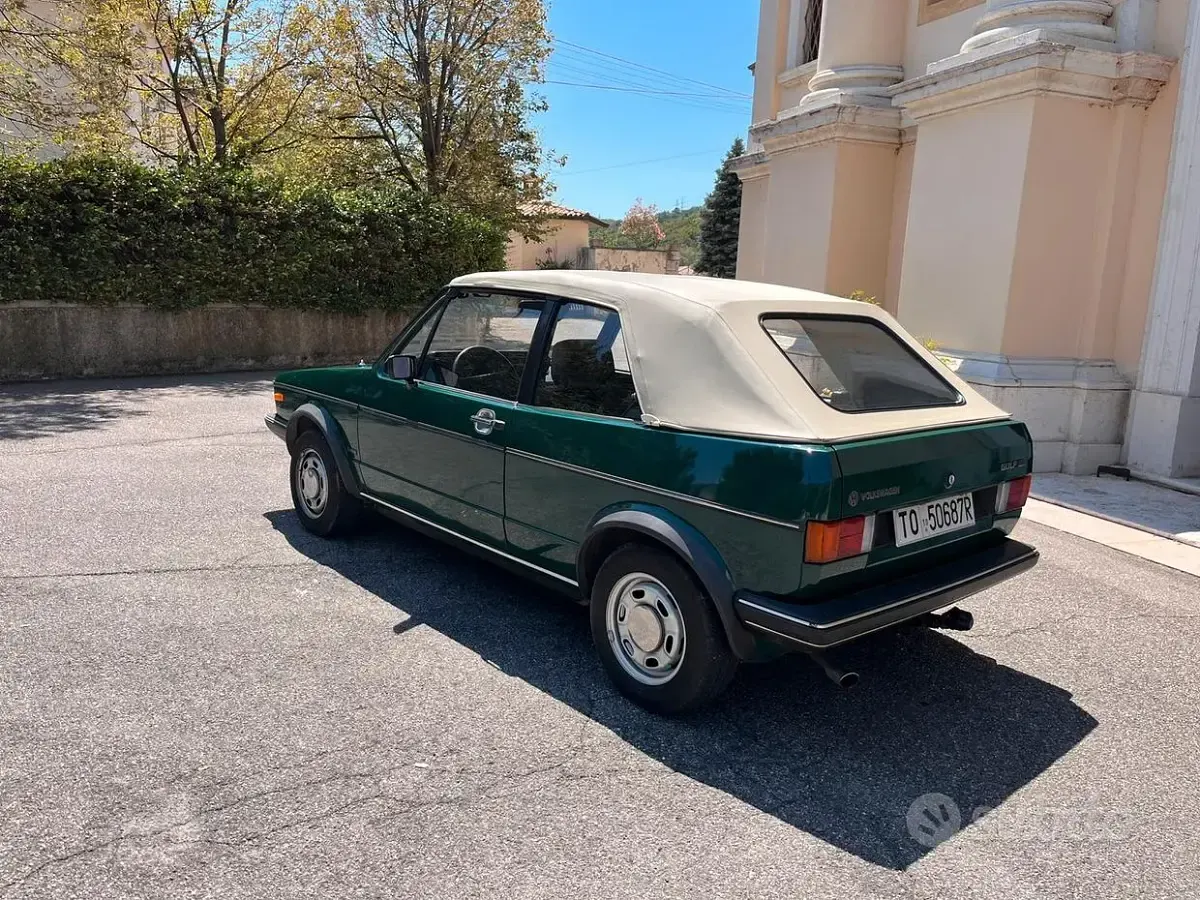 Usata VW Golf Cabriolet 50 CV (36 kW) 1985 Verde Cabrio