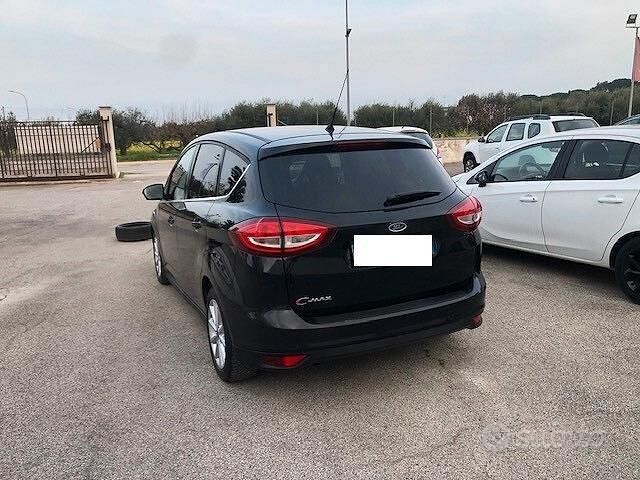 Usata Ford C-MAX Titanium 120 CV (88 kW) 2016 Nero Monovolume