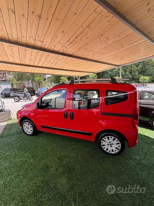 Usata Fiat Qubo Trekking 77 CV (56 kW) 2012 Rosso Monovolume