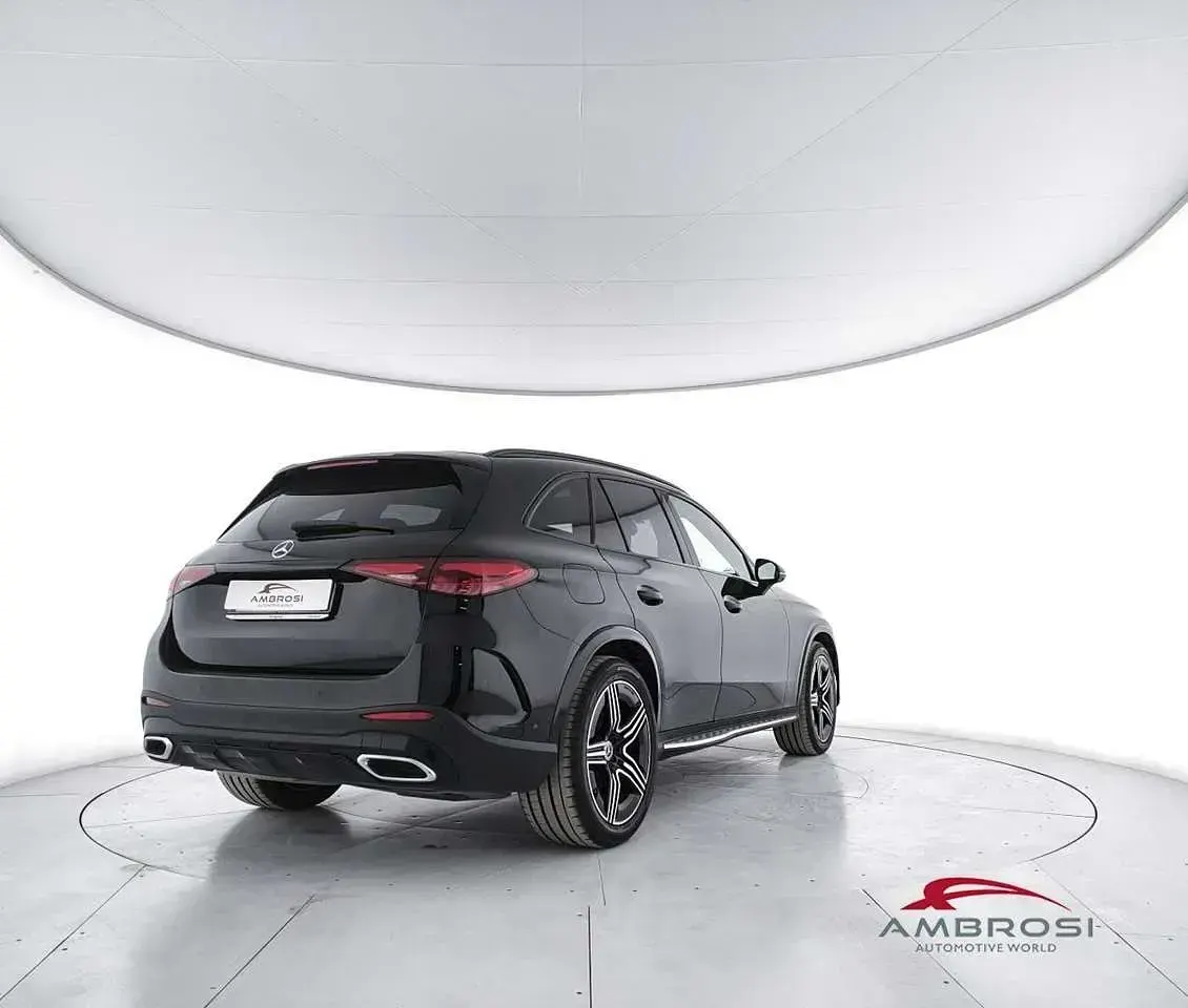 Usata Mercedes GLC220 AMG line 197 CV (144 kW) 2023 Nero SUV