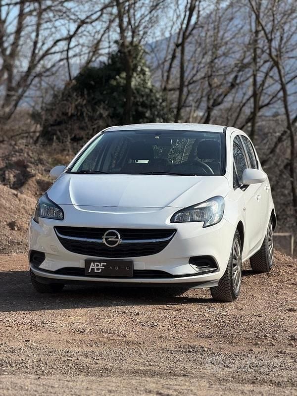 Usata Opel Corsa 2017 Utilitaria