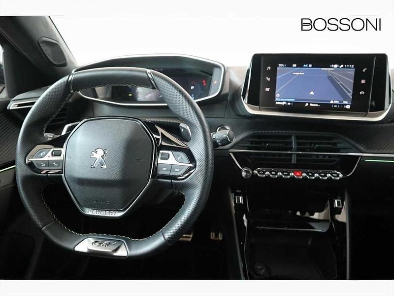 Gebraucht Peugeot 2008 GT 130 PS (95 kW) 2023 Rot SUV