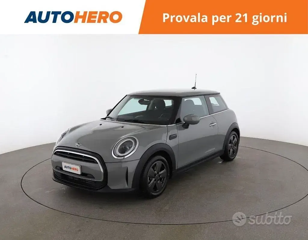 Usata Mini Cooper 136 CV (100 kW) 2022 Grigio Utilitaria
