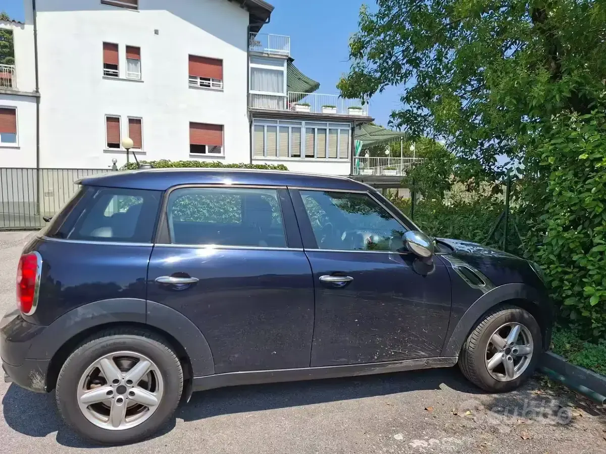Usata Mini One Countryman 98 CV (72 kW) 2011 Blu SUV