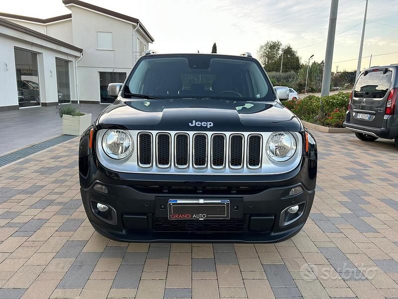 Usata Jeep Renegade Limited 140 CV (102 kW) 2016 Nero SUV