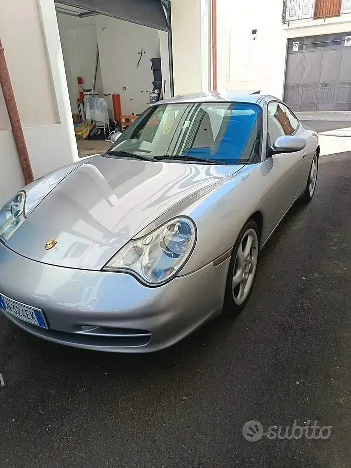 Usado Porsche 911 Carrera Cabriolet 320 HP (235 kW) 2002 Cabrios
