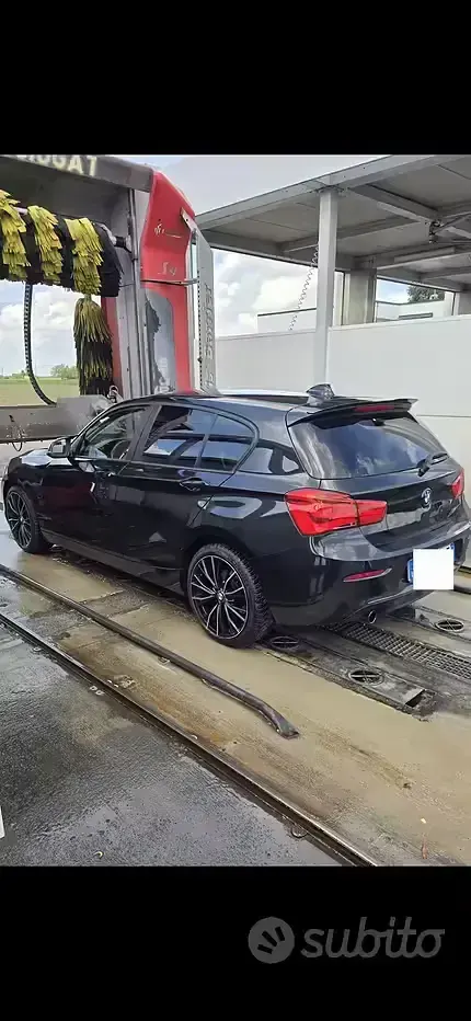 Usata BMW 116 116 CV (85 kW) 2017 Nero Utilitaria