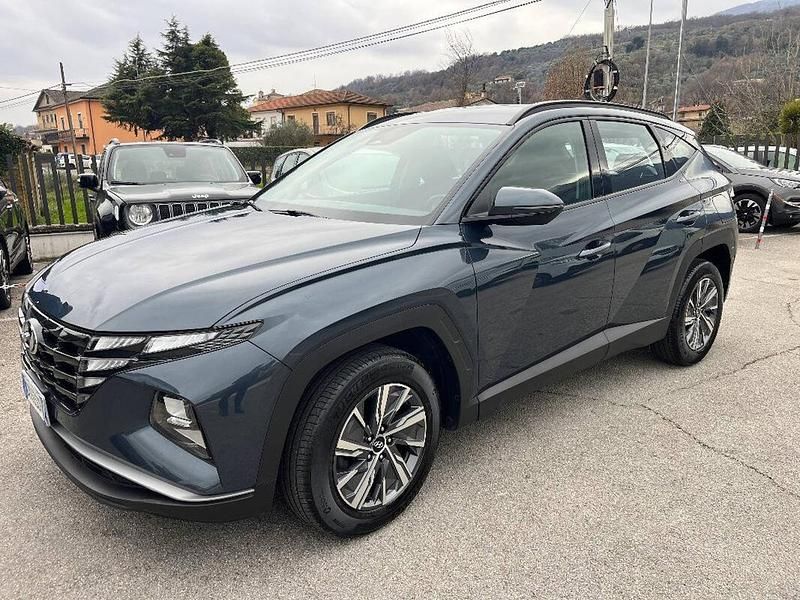 Grigio Usata 2023 Hyundai Tucson SUV | 24.900 € (Cara) - Immagine 1/4