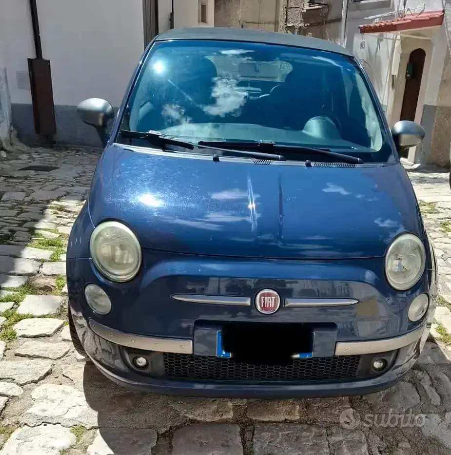 Usata Fiat 500C 75 CV (55 kW) 2011 Bluazzurro Cabrio