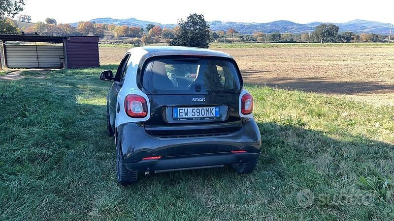 Usata Smart ForTwo Coupé 71 CV (52 kW) 2014 Utilitaria