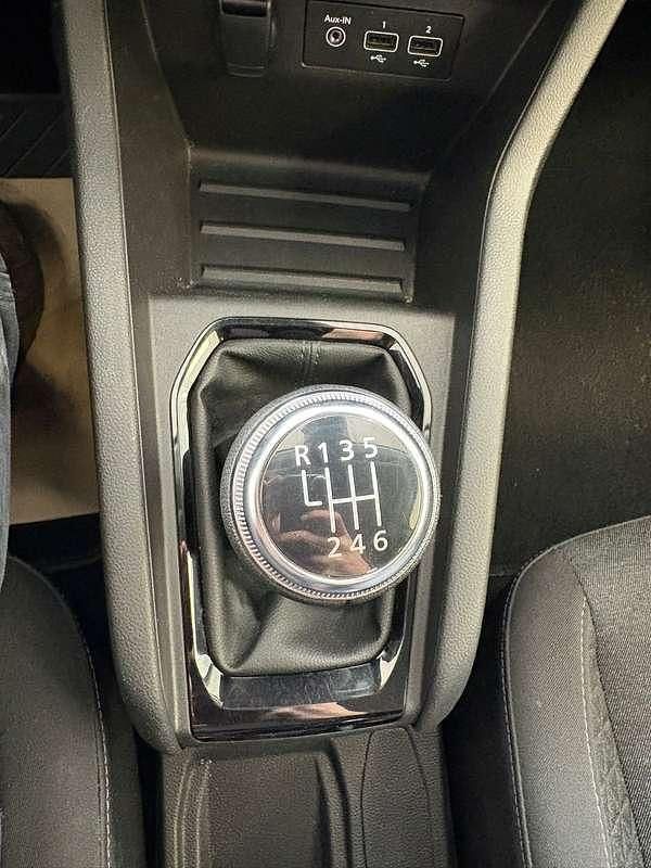 Usata Renault Clio V 90 CV (66 kW) 2023 Grigio Berlina