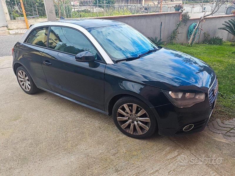 Nero Usata 2012 Audi A1 Utilitaria | 6500 € (Super prezzo) - Immagine 1/4