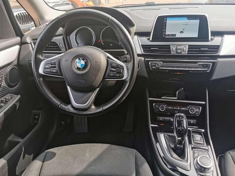Usata BMW 218 Advantage 150 CV (110 kW) 2021 Nero Monovolume